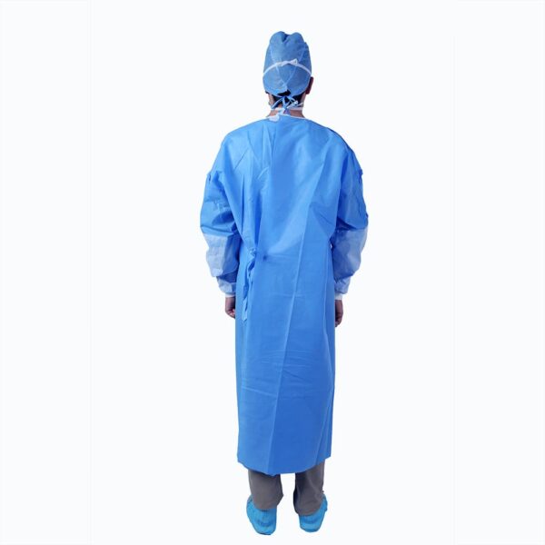 Reinforced surgical gown (3)