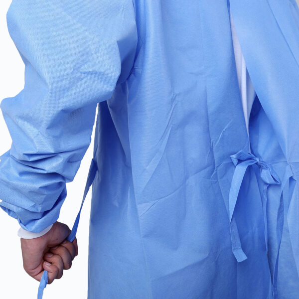AAMI Level 3 Surgical Gown (5)