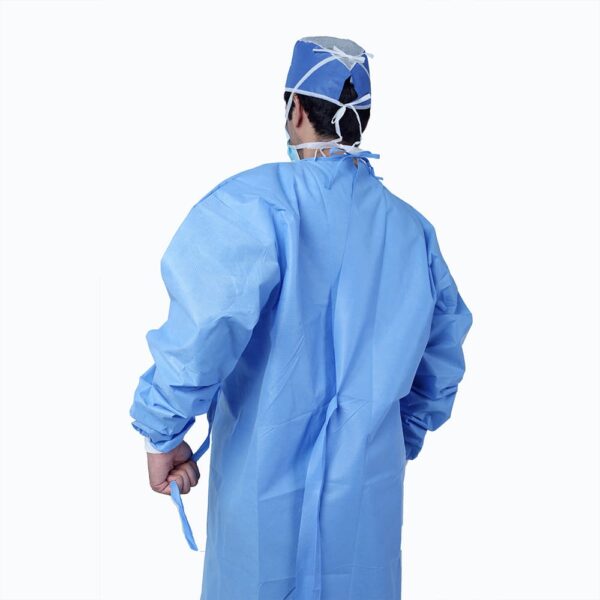 AAMI Level 3 Surgical Gown (6)