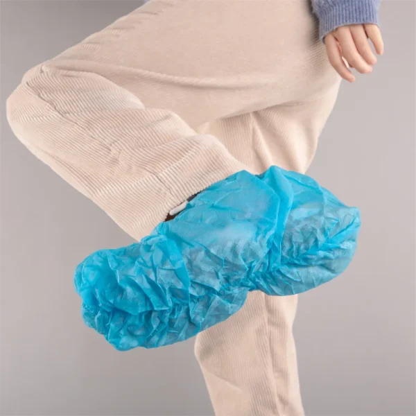Disposable PP Non Woven Shoe Cover with Non Skid Bottom Protective Overshoes for Hospitals Laboratories Food Service Industrial and Cleaning Use - Image 6